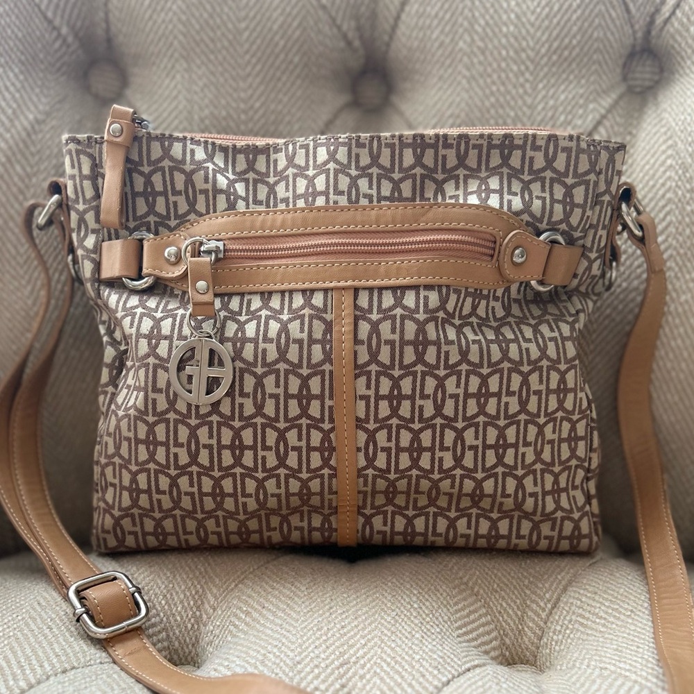 Giani Bernini Crossbody